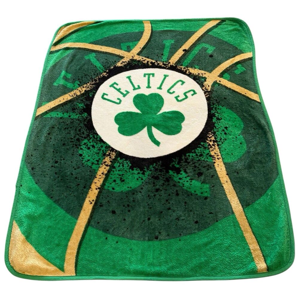 Vintage Boston Celtics Fleece Throw Blanket Large 76x62 NBA Shamrock Basketball